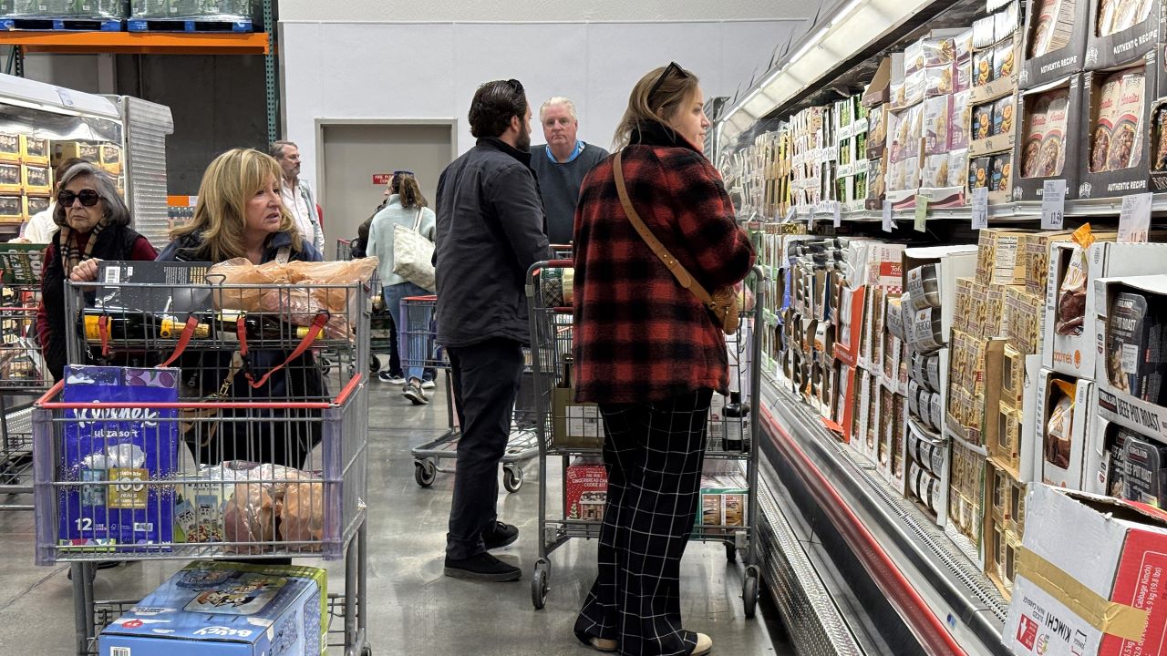 These grocery shopping habits can help lower your bill